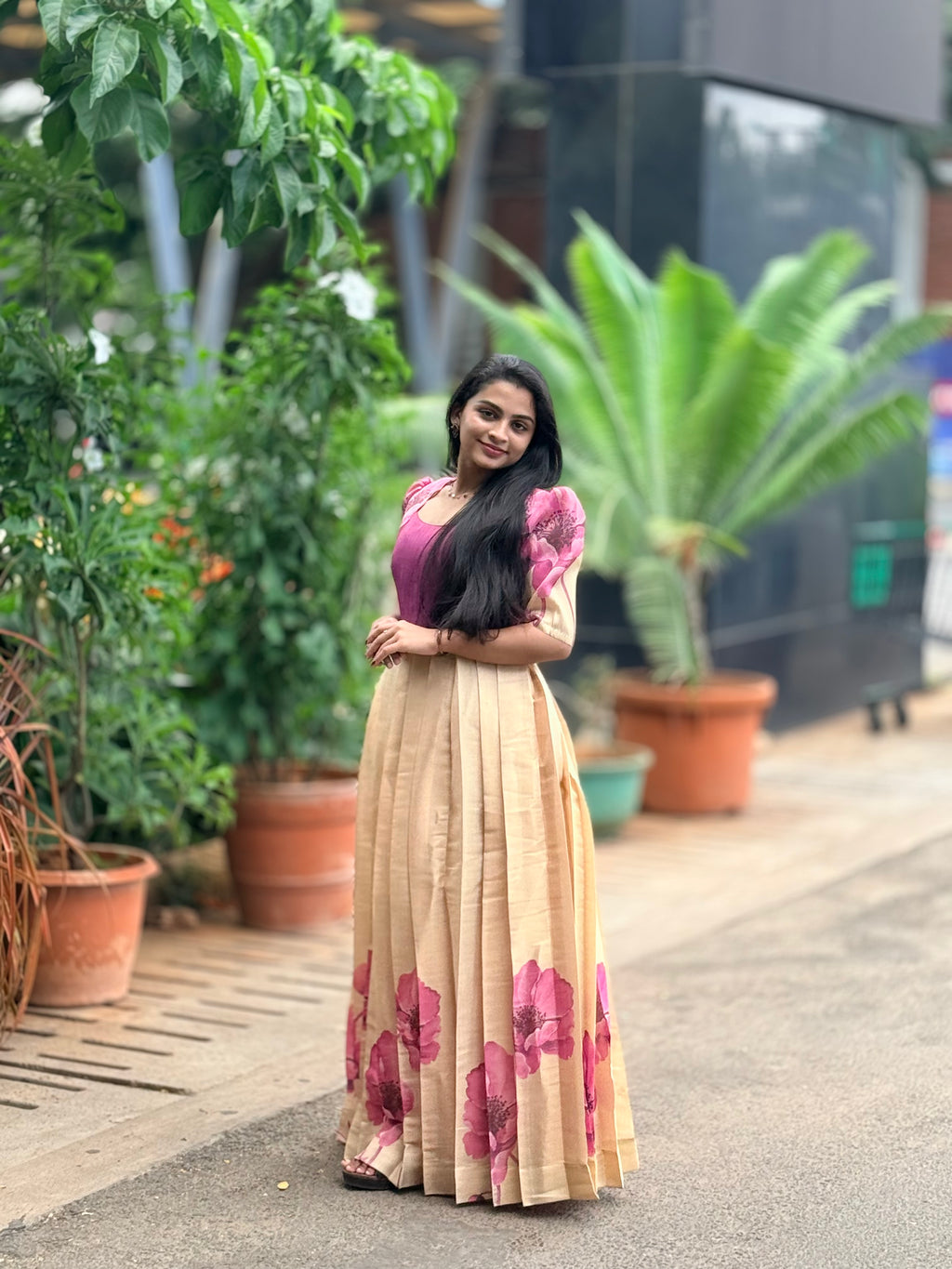Ponni Gold Floral Pleated Maxi